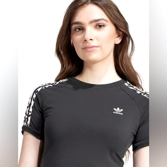 Adidas Women's Black Short Sleeve Tee - Picture 2 of 7
